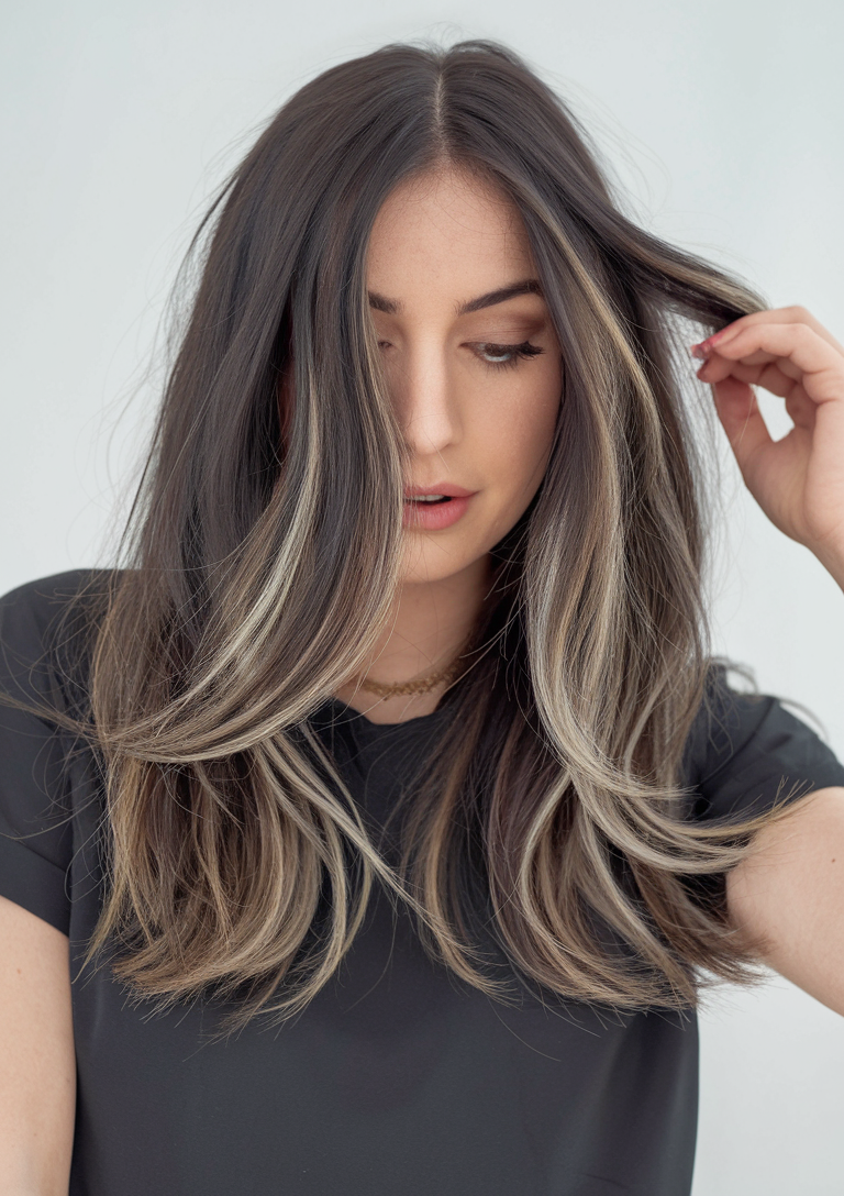 Top 25 Hair Color Trends Balayage 2025: Fall Blonde & Dark Brown Highlight Ideas