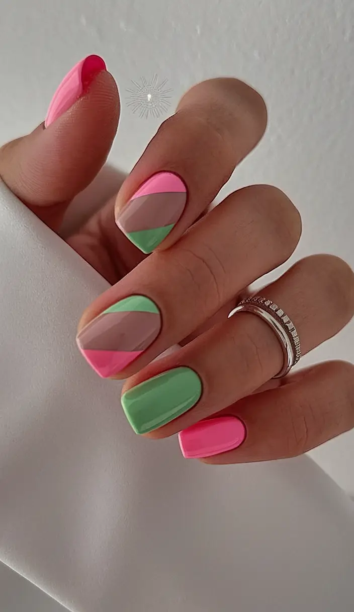 July Nails Color Ideas 2025 That Will Make You Obsessed With Summer Looks