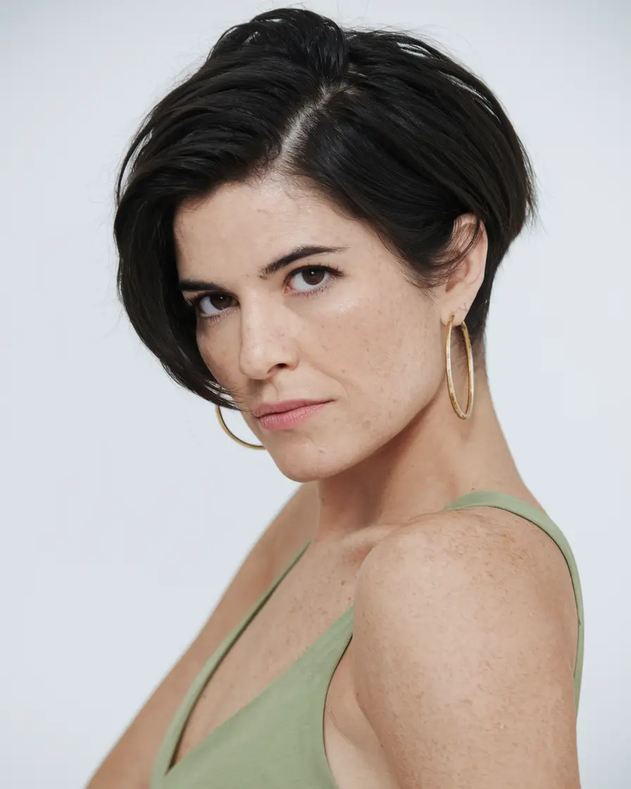 fall haircut short Short Razor Pixie with Sculpted Side Volume
