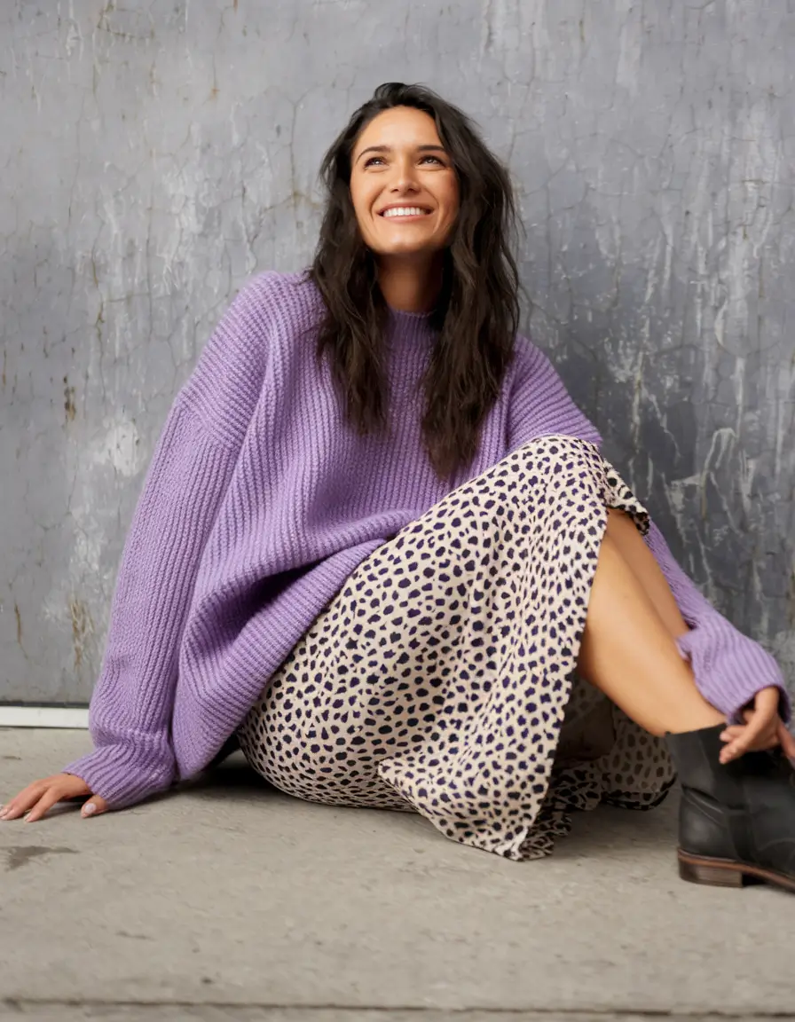 Casual and Simple outfits Inspirations for Fall 2025+Lavender Layers That Whisper Comfort