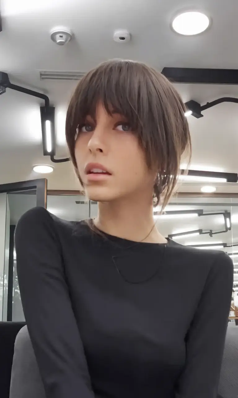 fall brunette hair color balayage medium Choppy Shag with Curtain Bangs