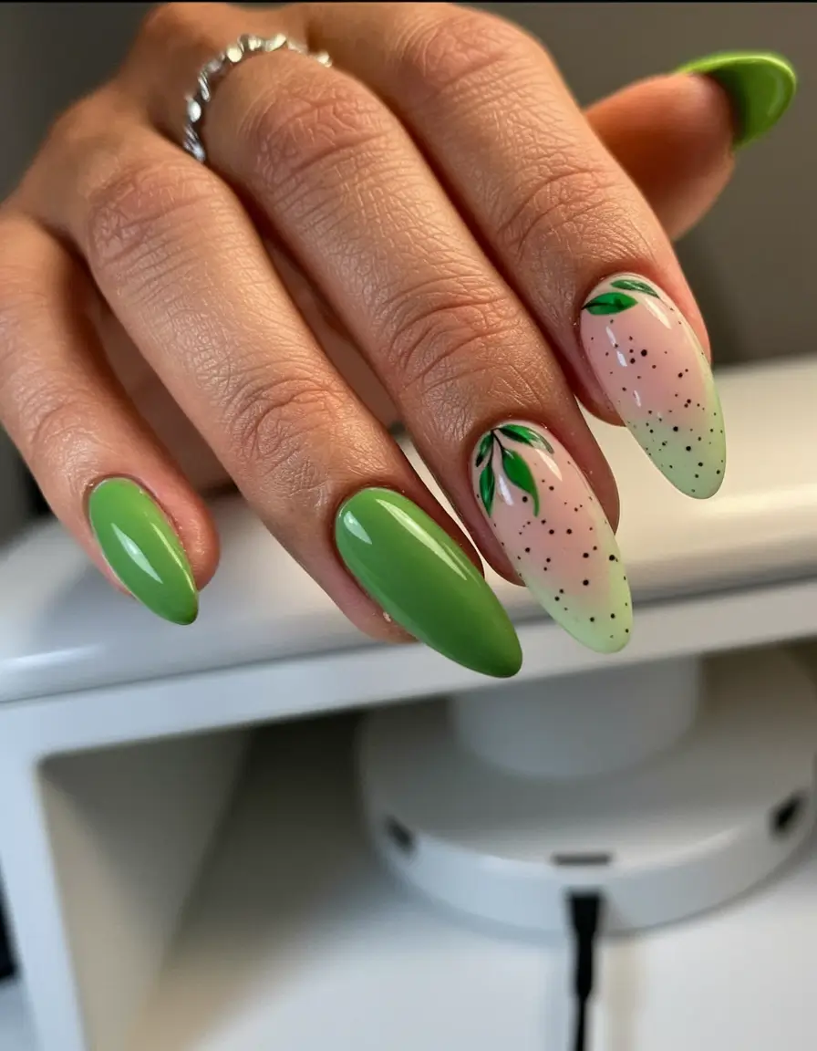 fall green nails 2025 Fresh Gradient Leaves