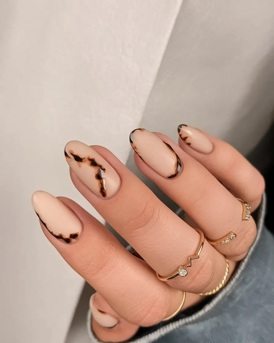 minimalist fall nails 2025 Tortoiseshell Edges