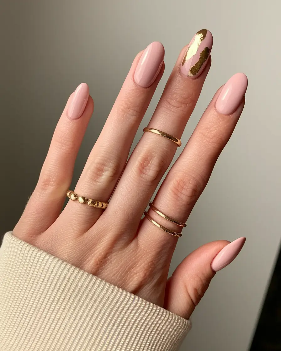 round fall nails 2025 Blush Pink with Golden Accent