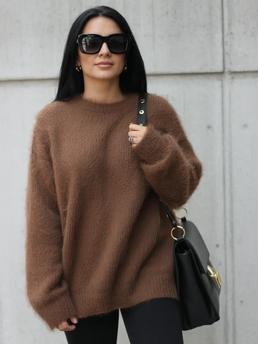 casual winter outfits Minimalist Knit with Sharp Accessories