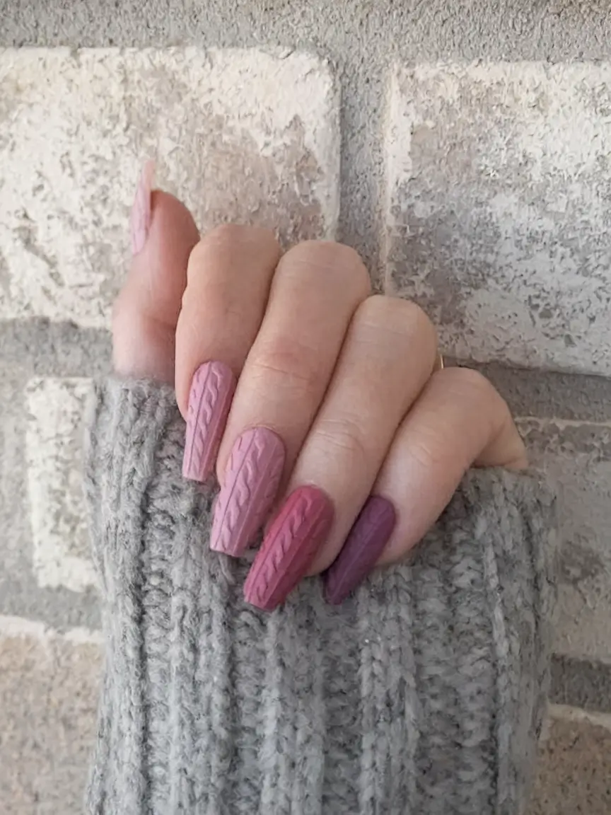 Fall Sweater Nails 2025: Cozy & Cute Ideas for the Season