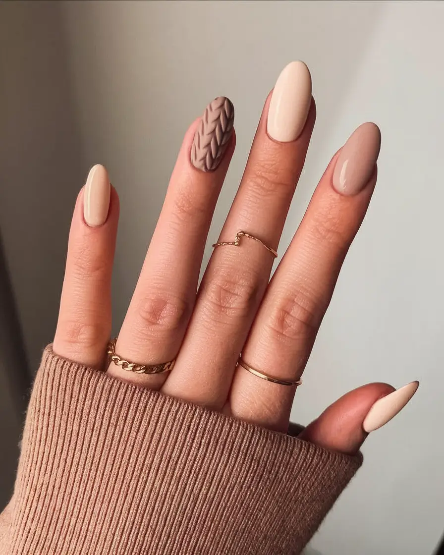 Fall Sweater Nails 2025: Cozy & Cute Ideas for the Season