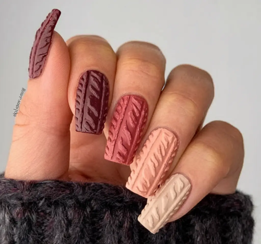 Fall Sweater Nails 2025: Cozy & Cute Ideas for the Season