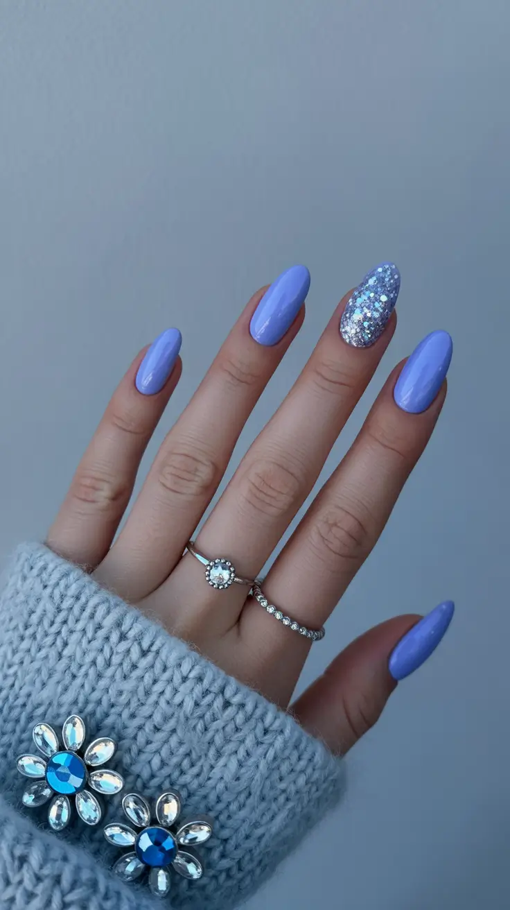 Trendy Winter Nail Colors 2025–2026 Icy Periwinkle Sparkle