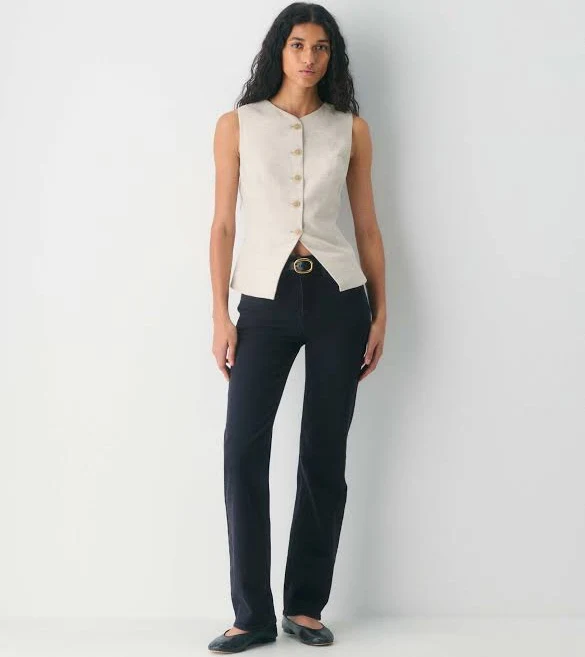 sleeveless top Aritzia Wilfred Women's Cruiselinen Regal Vest Aritzia $82.6