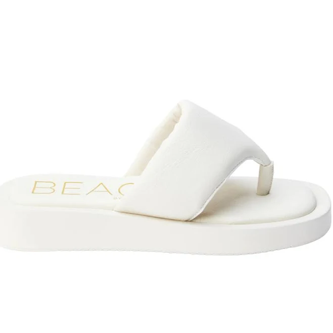 shoes BEACH by Matisse Womens Izzie Platform Flip Flops White 5 Casual shoebacca.com $19.97