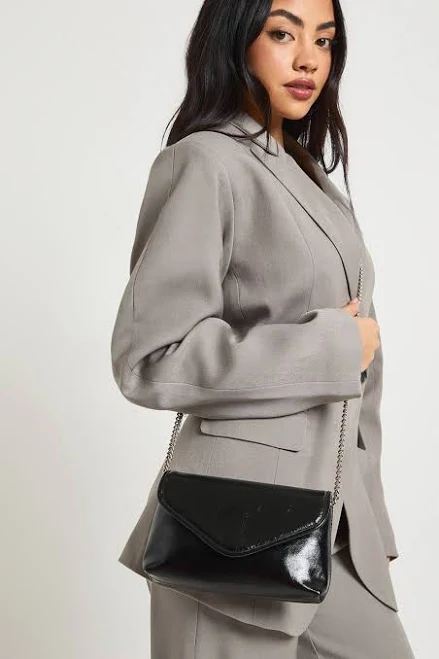 bag Boohoo Women's Chain Cross Body Bag boohoo USA $20