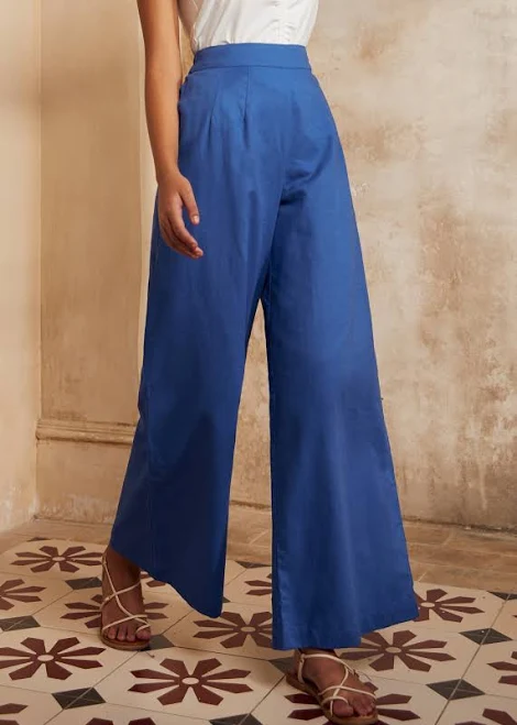 pants Double Pleat Wide Leg Pants in Cobalt, Size L ModCloth $84.99