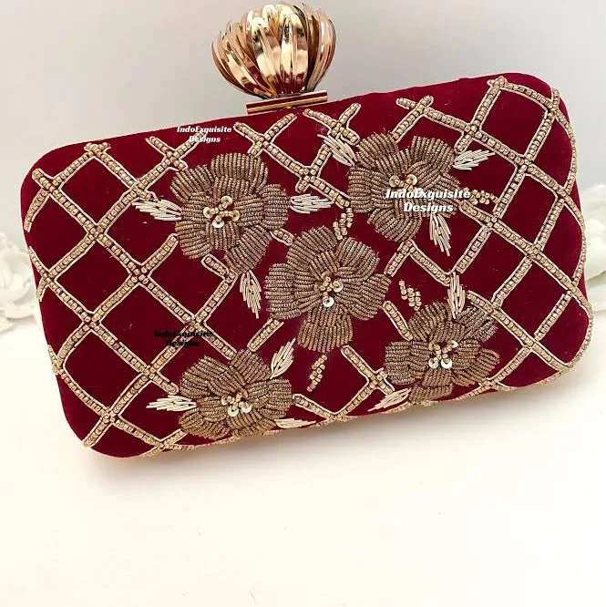 bag Handcrafted Embroidered Velvet Clutch with A String Etsy - IndoExquisiteDesigns $55.58