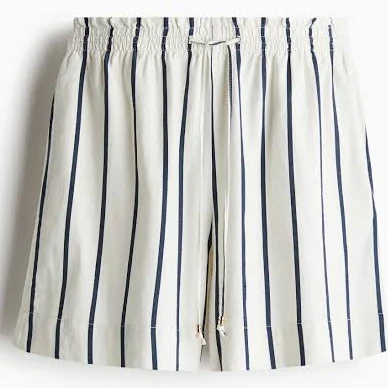 shorts Ladies H&M Linen-Blend Drawstring Shorts H&M $24.99