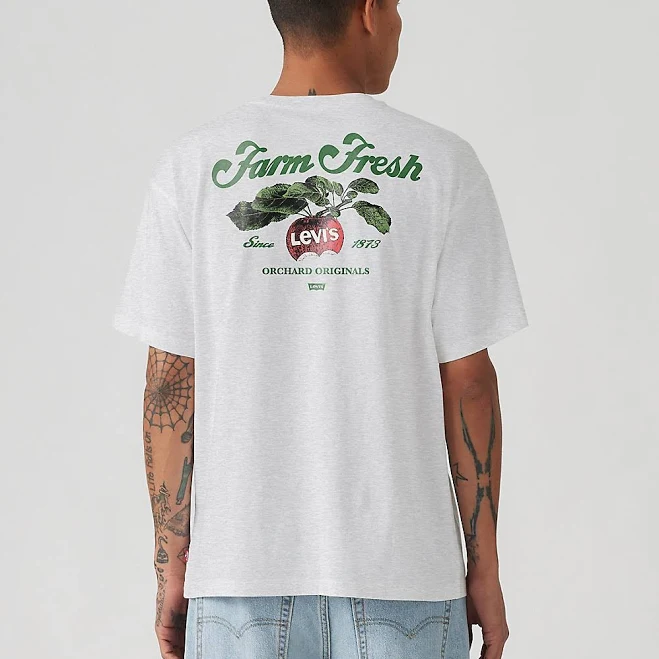 top Levi's Graphic Vintage Fit T-Shirt Men's Levi's $17.98