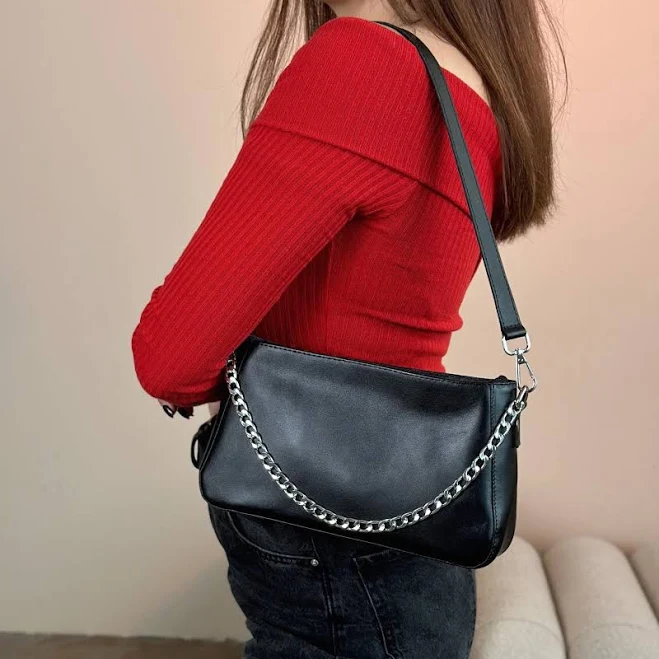 bag Minimalist Leather Crossbody Bag with Chain Strap Etsy - Seller $140
