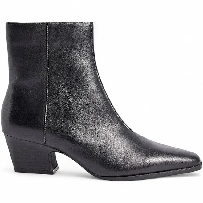 shoes Premium Selection Leather Block Heel Ankle Boots NA-KD $139.95