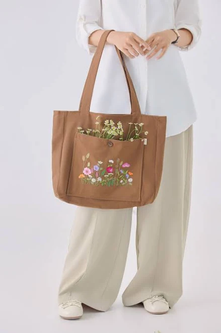 bag Wildflowers Hand Embroidery Tote Bag Rumoon Handmade $49.72