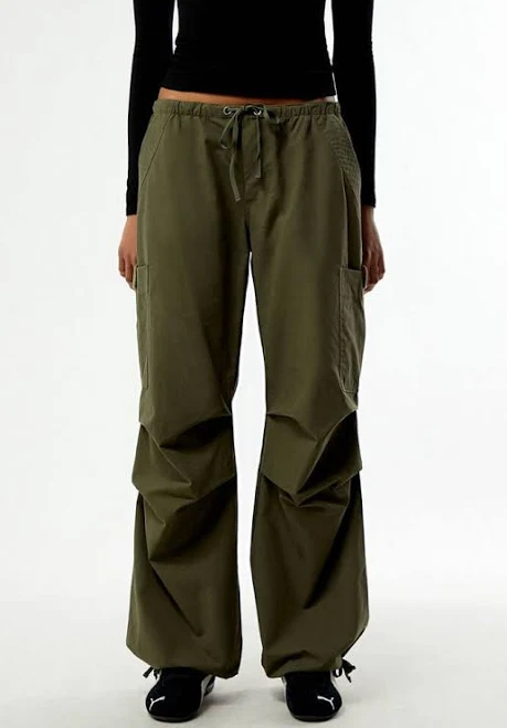 trousers Women's Low Rise Baggy Cargo Pants PacSun $62.95
