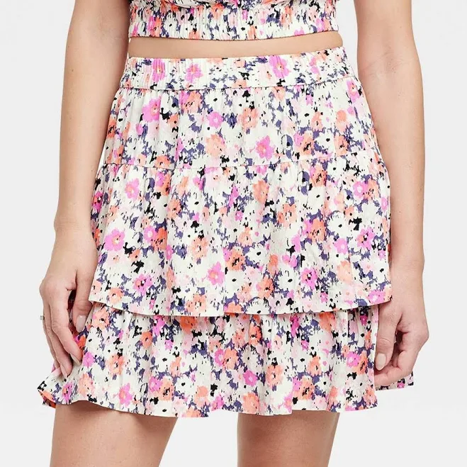skirt Universal Thread Women's Tiered Mini Skirt Poshmark $20