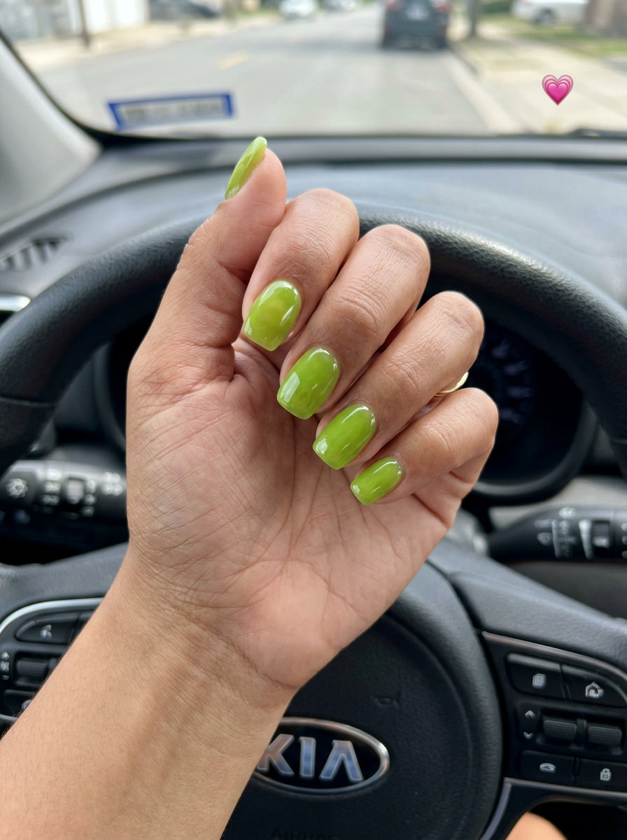 Vibrant electric lime green jelly solid on short round nails for short summer nails 2026.
