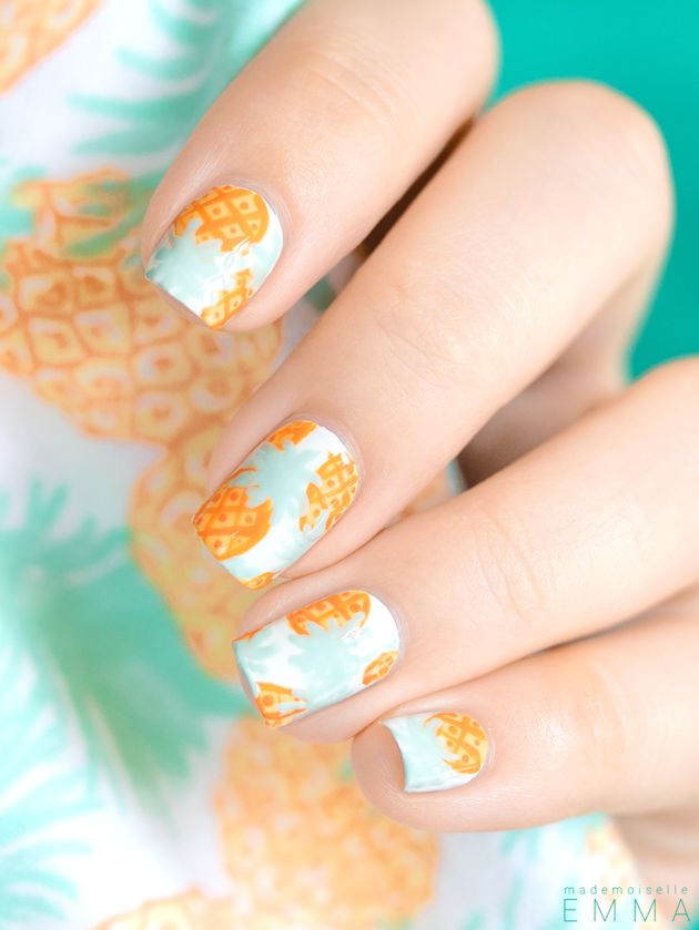 Light Blue Gradient All-Over Pineapple — pineapple nail designs 2027