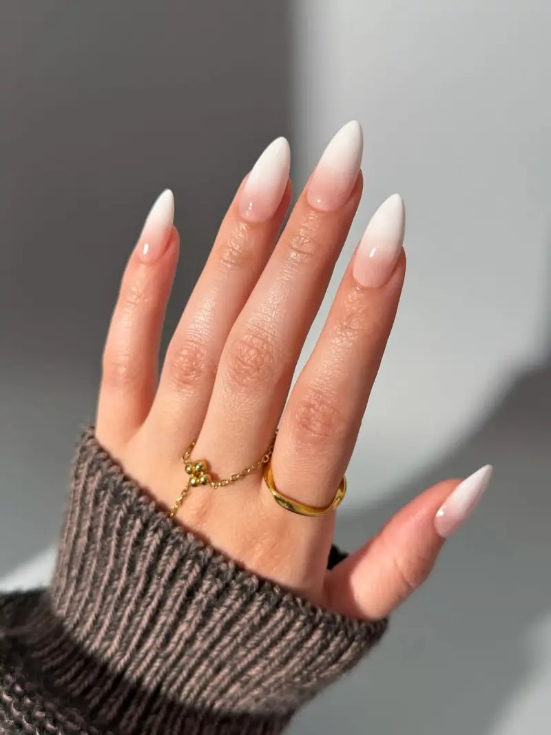 Prom Elegant Event Visual Idea — Prom Almond Nails 2027