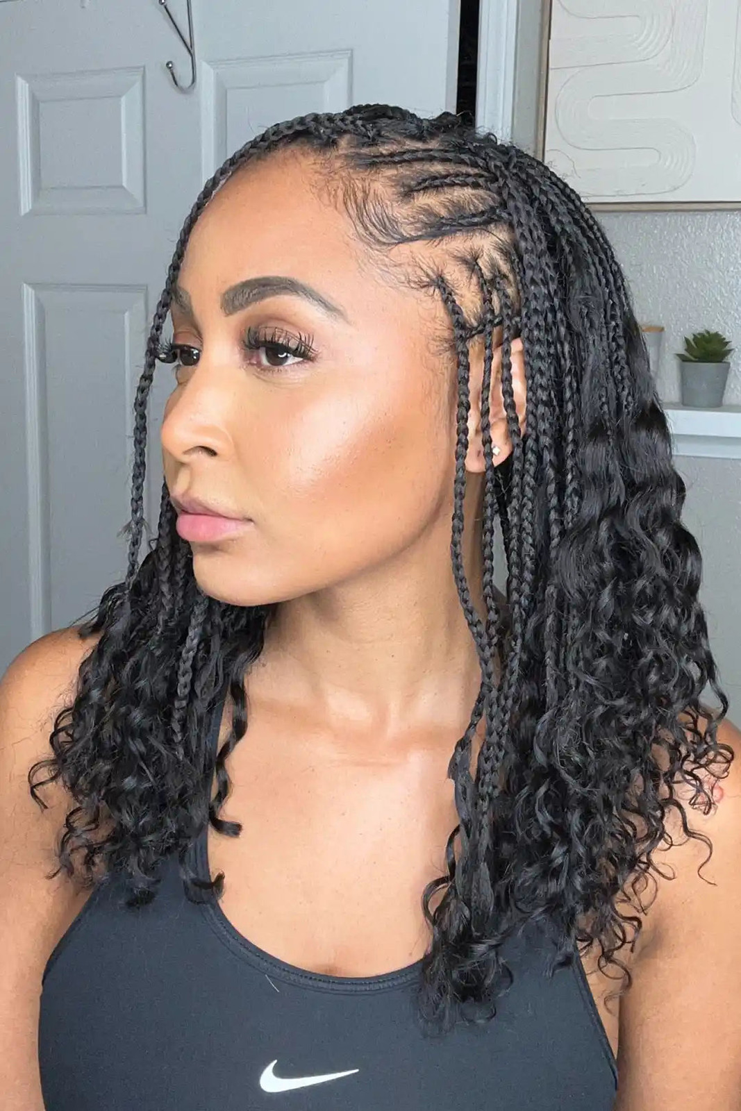 Collarbone Bob With Wavy Ends Collarbone Bob With Wavy Ends — Bob Knotless Braids 2027