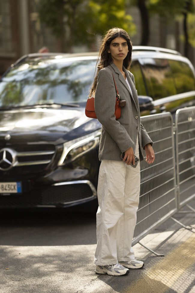Monochrome Base with a Bright Pop of Orange Monochrome Base with a Bright Pop of Orange — New Balance Outfits 2027