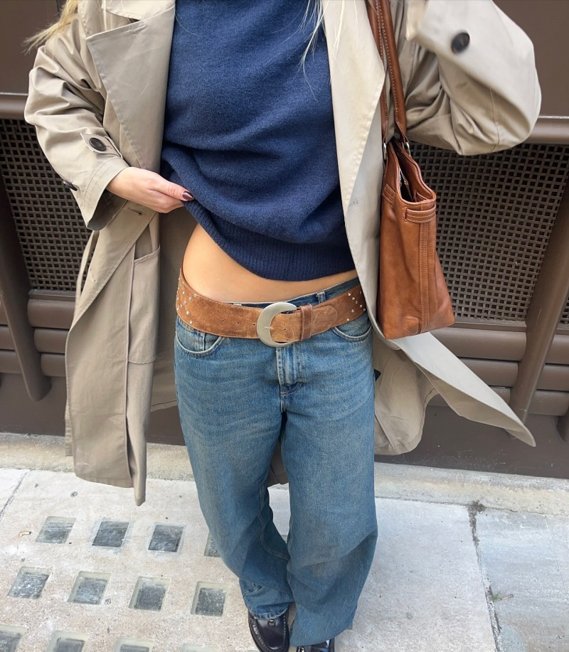 Olive Blazer and Jeans with Gold Buckle Belt Olive Blazer and Jeans with Gold Buckle Belt — Belt Outfits 2027