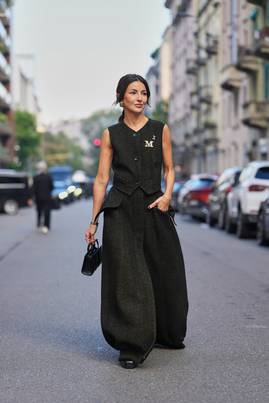 Sleeveless Vest and Wide-Leg Trousers for Modern Tailoring Sleeveless Vest and Wide-Leg Trousers for Modern Tailoring — Australia Outfits 2027