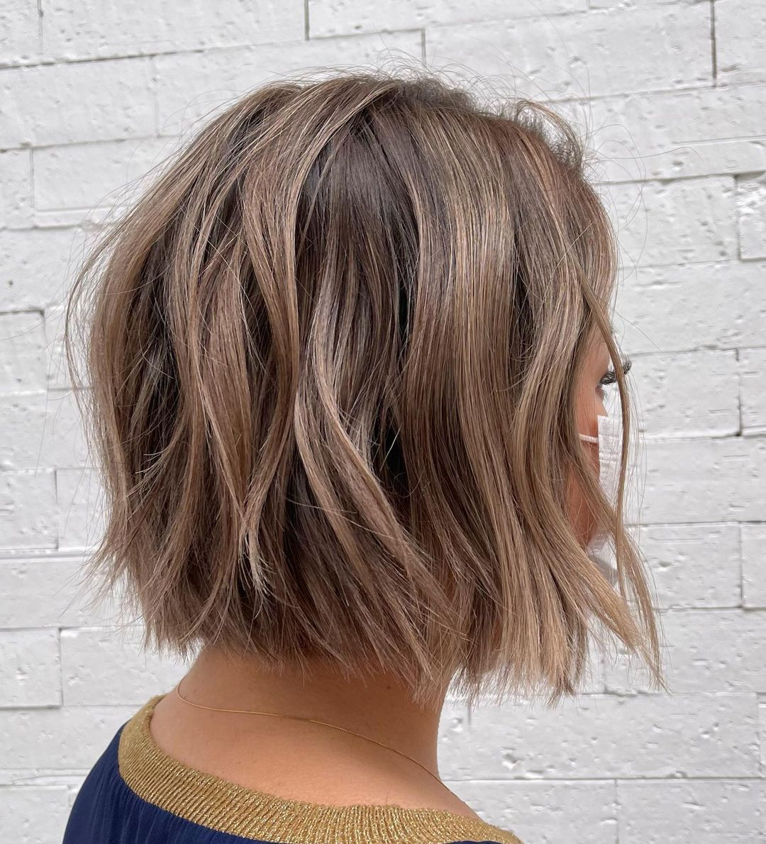 Messy Shaggy Bob With Blonde Balayage Messy Shaggy Bob With Blonde Balayage — Balayage on Thin Hair 2027