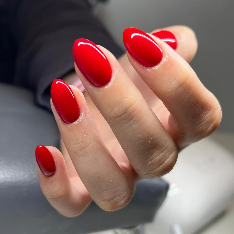 Bright Opaque Red Oval Nails Bright Opaque Red Oval Nails — Winter Red Nails 2027