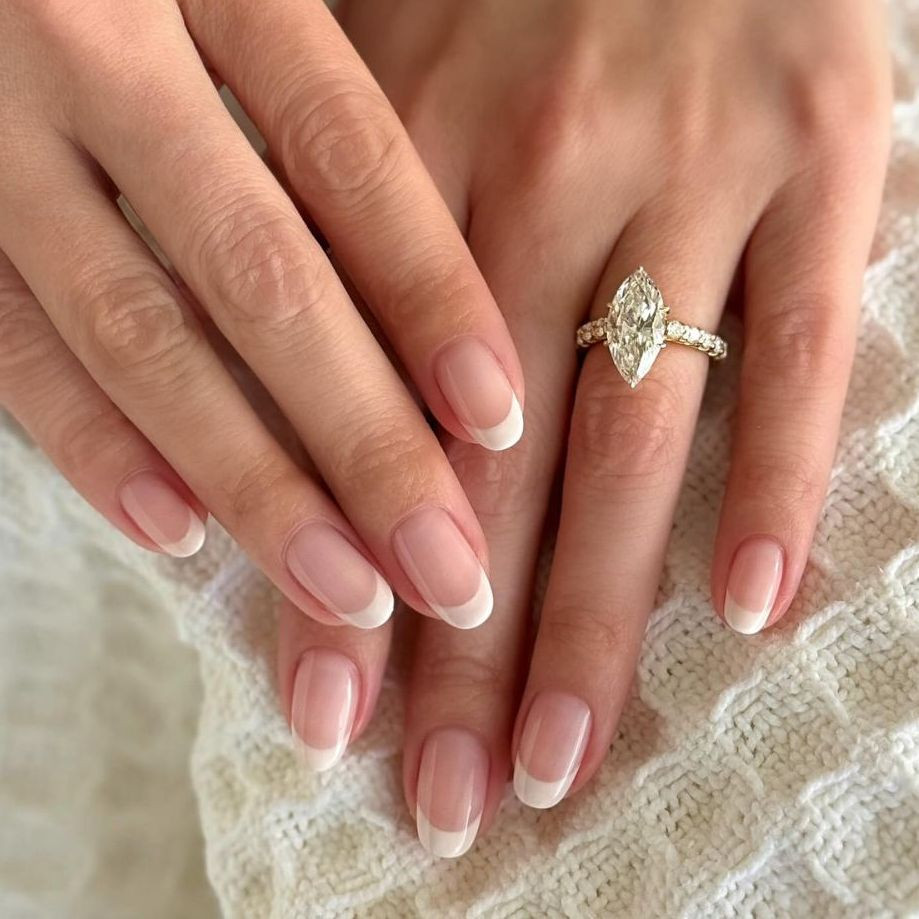 Abstract Line Art Rhinestone Stiletto Nails Abstract Line Art Rhinestone Stiletto Nails — Engagement Nails 2027