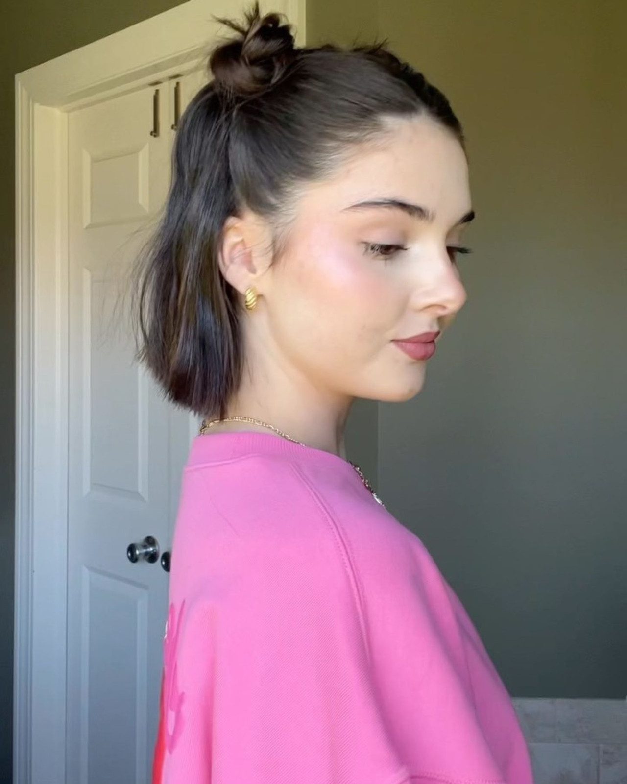 Collarbone Visual Idea Collarbone Visual Idea — Middle School Hairstyles 2027