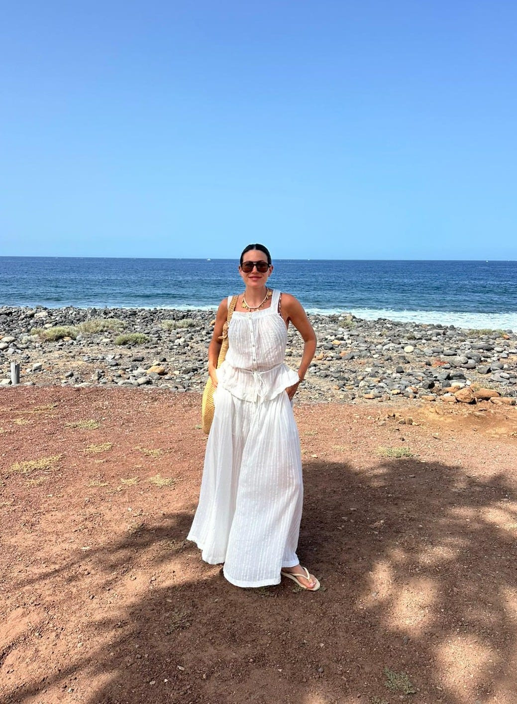 White Textured Cotton Cropped Top and Wide-Leg Pant Beach Set White Textured Cotton Cropped Top and Wide-Leg Pant Beach Set — Matching Set Outfits 2027