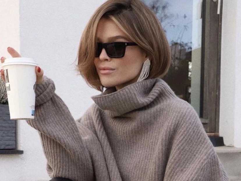 Ash Blonde Bob With Curtain Bangs Ash Blonde Bob With Curtain Bangs — Old Money Bob 2027