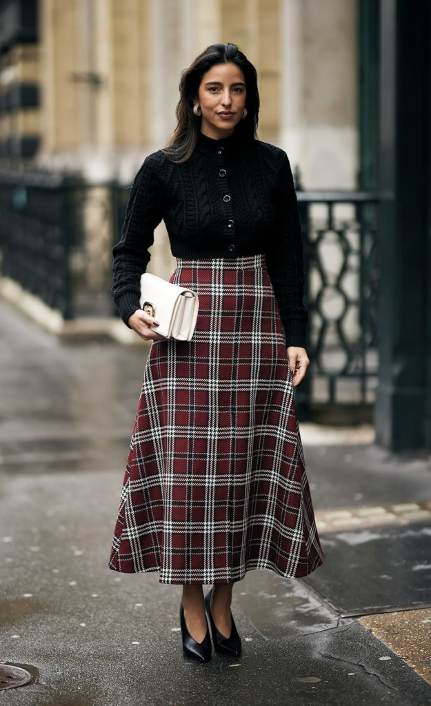 Black Pointed-Toe Heels Outfit Idea Black Pointed-Toe Heels Outfit Idea — Fall Outfits 2026