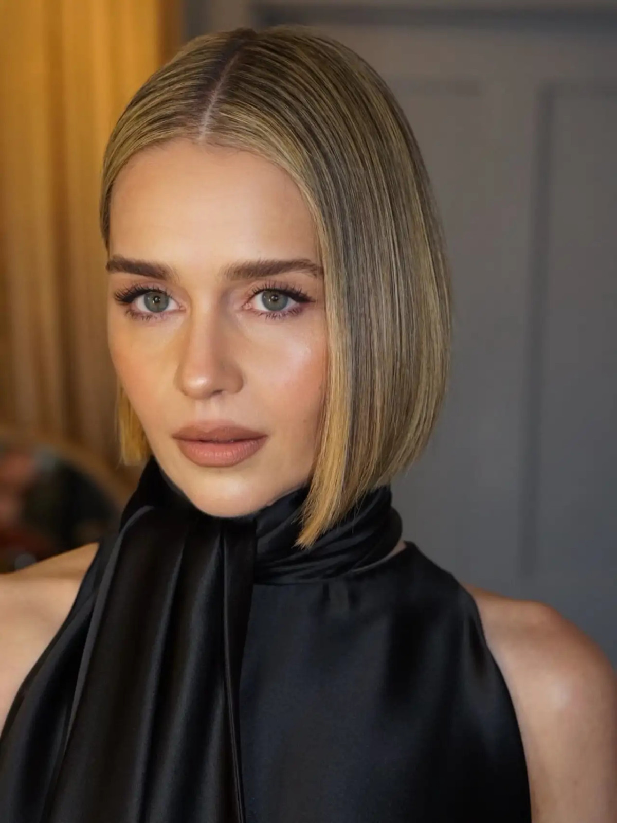 Chin Visual Idea Chin Visual Idea — Straight Hair Hairstyles 2027