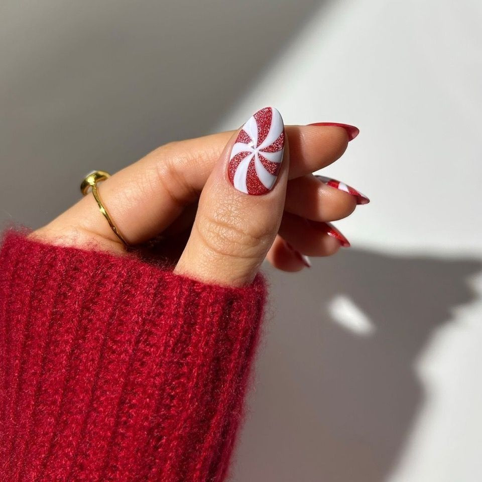Red White Visual Idea Red White Visual Idea — Christmas Almond Nails 2026