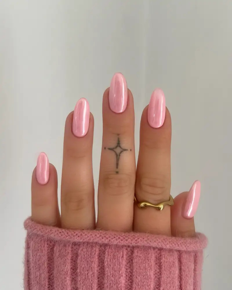 Light Opaque Pink Pearlescent Oval Nails Light Opaque Pink Pearlescent Oval Nails — Winter Pink Nails 2027