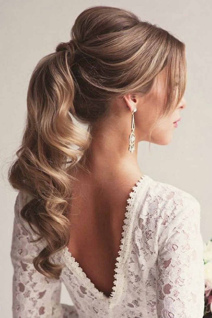 Shoulder-Length Visual Idea Shoulder-Length Visual Idea — Winter Wedding Hairstyles 2027