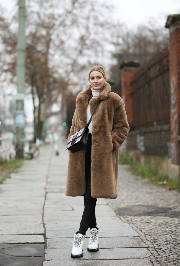 Long Brown Teddy Coat with White Turtleneck and Lace-Up Boots — Teddy Coat Outfits 2027