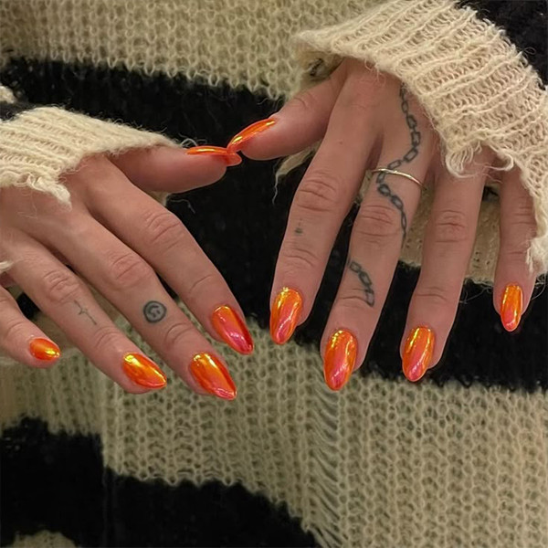 Iridescent Chrome Stiletto Iridescent Chrome Stiletto — Coachella Nails 2027