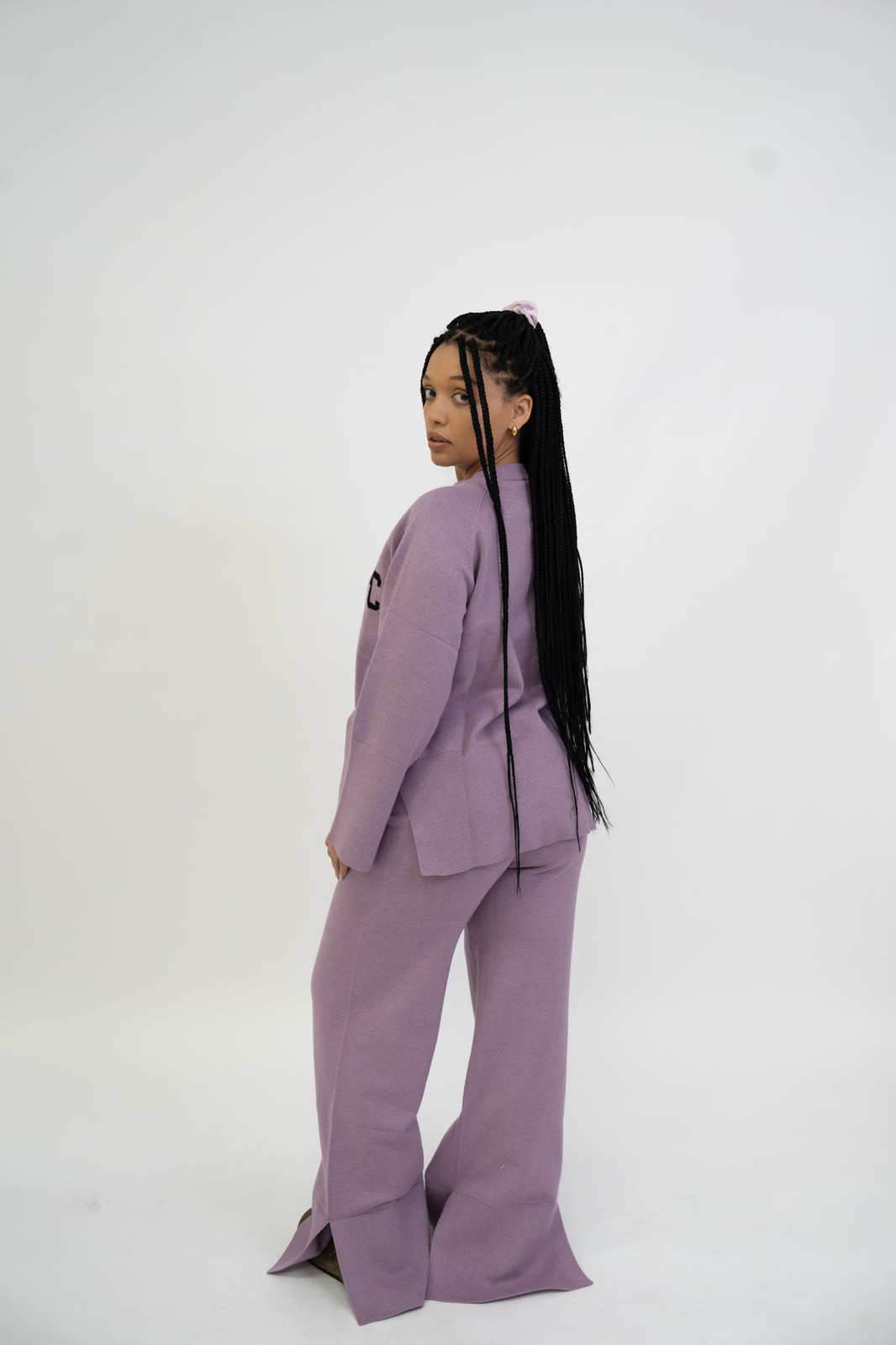 Purple Knit Cropped Top and Wide-Leg Pants Loungewear Set Purple Knit Cropped Top and Wide-Leg Pants Loungewear Set — Matching Set Outfits 2027