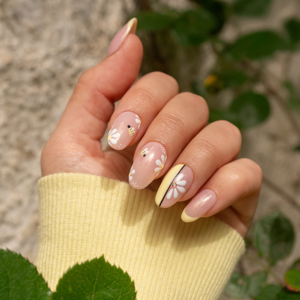Spring Summer Playful Visual Idea Spring Summer Playful Visual Idea — Nail Extensions 2027