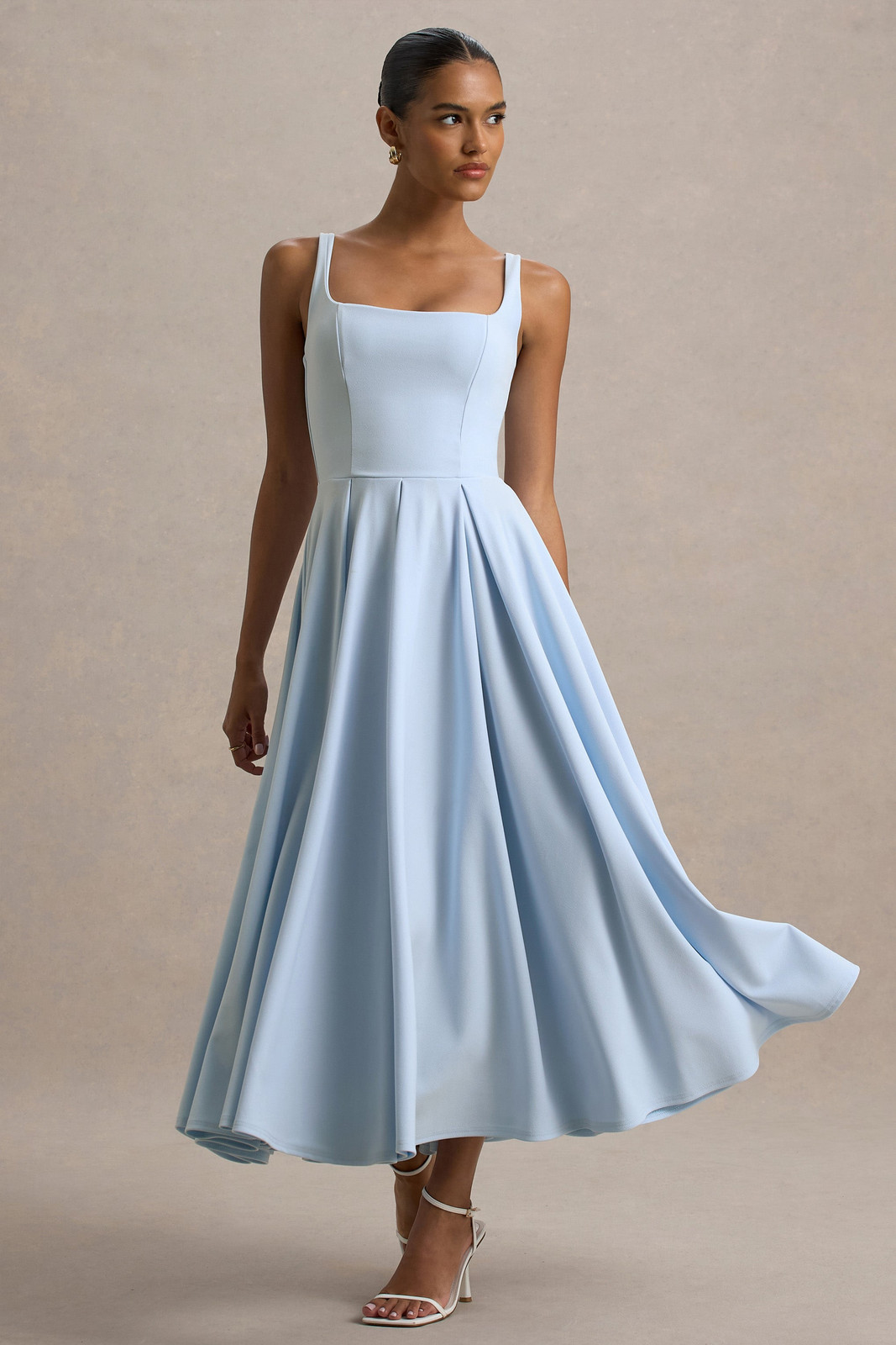 Flowing Sky Blue Dress for Elegant Events Flowing Sky Blue Dress for Elegant Events — Sky Blue Outfits 2027