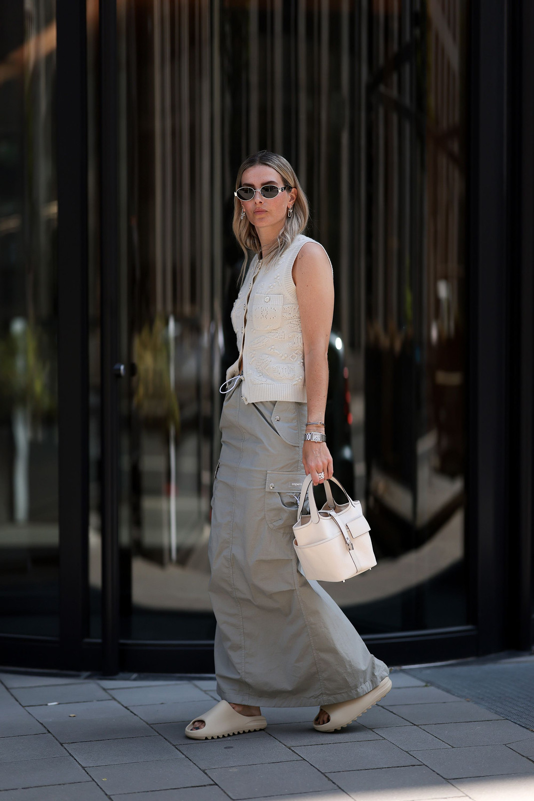 Relaxed Grey Maxi Cargo Skirt with Knit Vest Relaxed Grey Maxi Cargo Skirt with Knit Vest — Cargo Skirt Outfits 2027