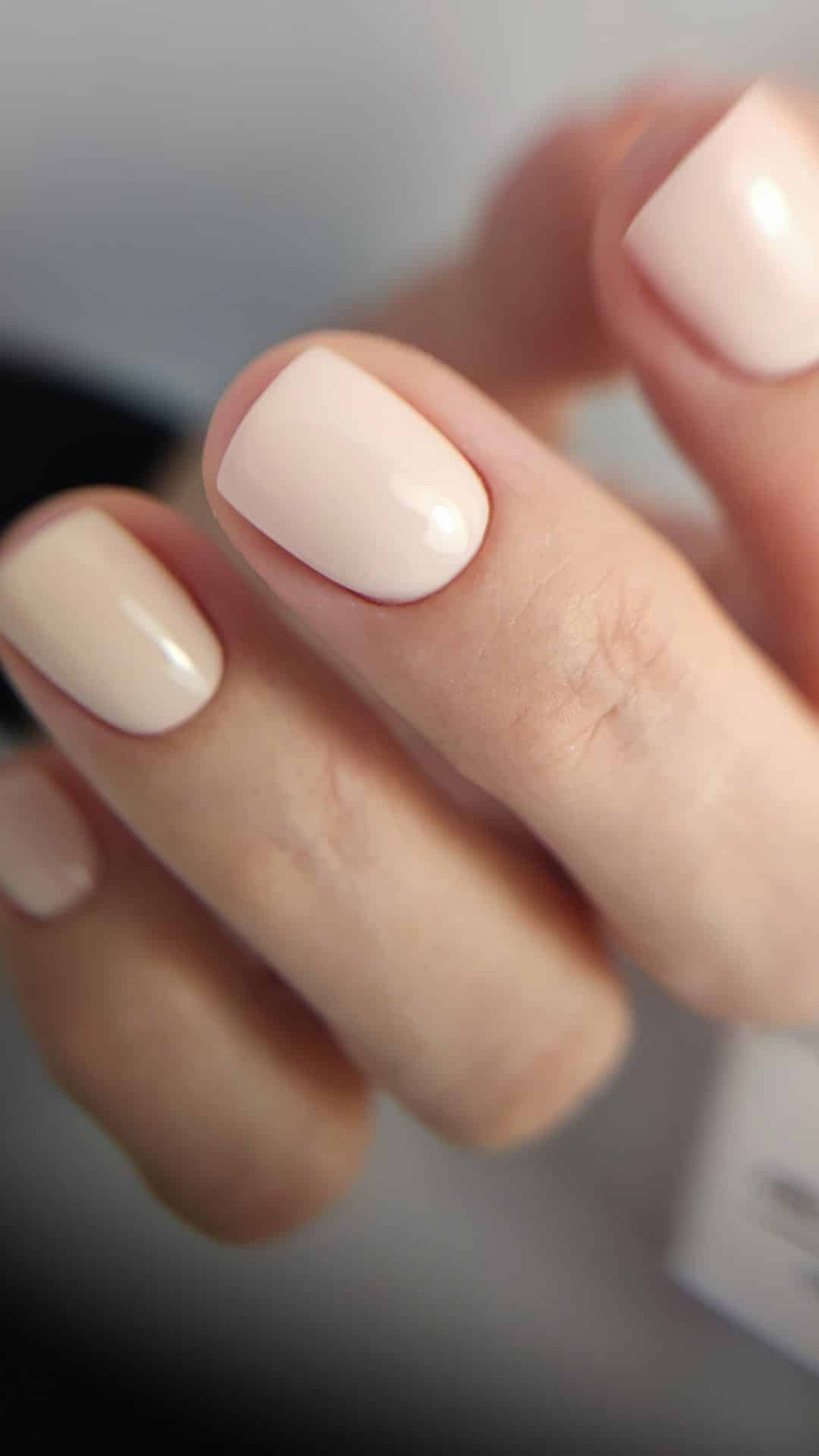 Beige with Silver Glitter Accents Beige with Silver Glitter Accents — Beige Nails 2027